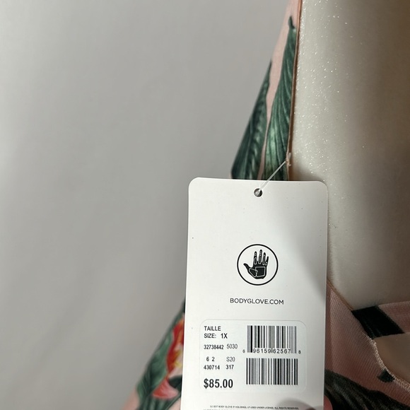 Body Glove Pink & Green Sweet Escape Cover Up Dress NWT - Picture 9 of 9